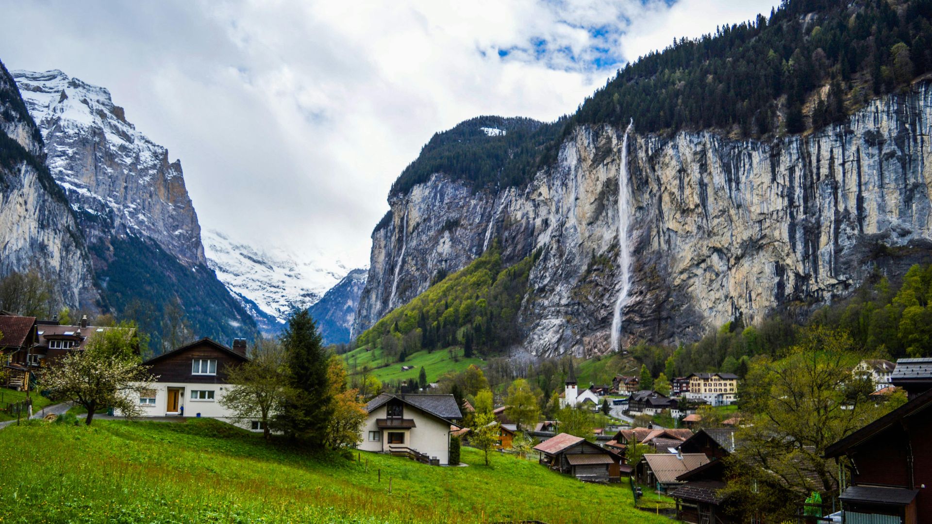 Lauterbrunnen Valley